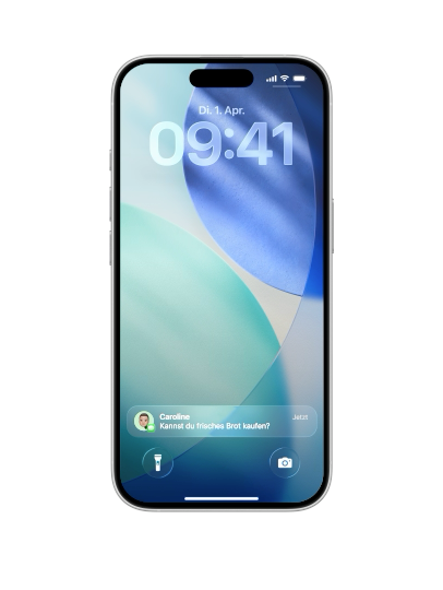 Ein iPhone vibriert, um eine Person über einen Hinweis zu informieren.