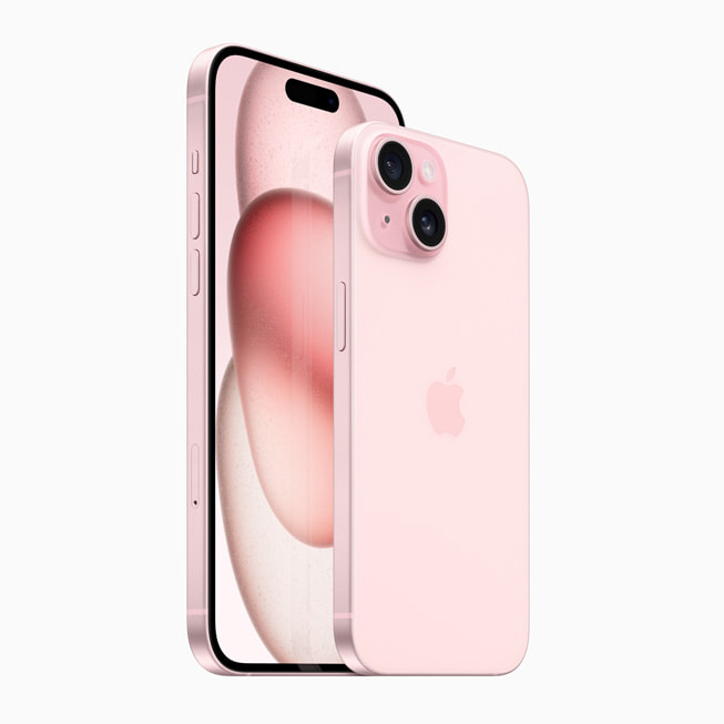 Modely iPhone 15 v růžové barevné variantě.