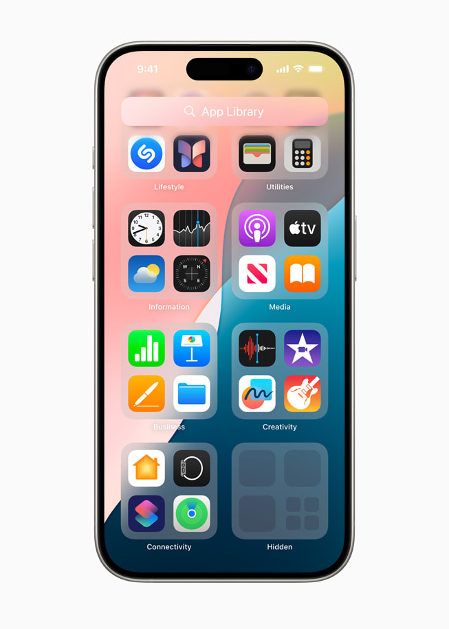 De appbibliotheek op een iPhone 15 Pro, met een aparte map voor verborgen apps.