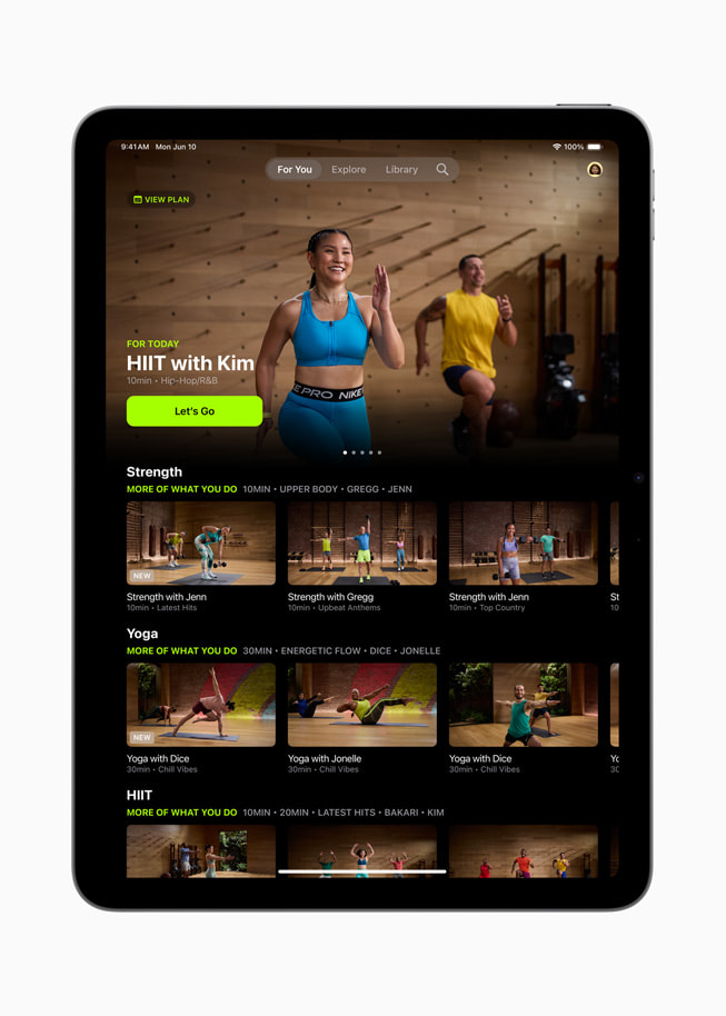 Hình ảnh trải nghiệm Apple Fitness+ với thiết kế hoàn toàn mới trên iPad Pro. 