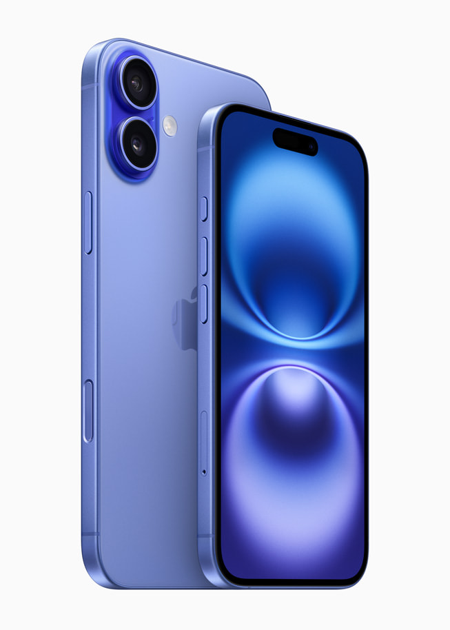 Laciverttaş renkli iPhone 16 ve iPhone 16 Plus yan yana gösteriliyor.