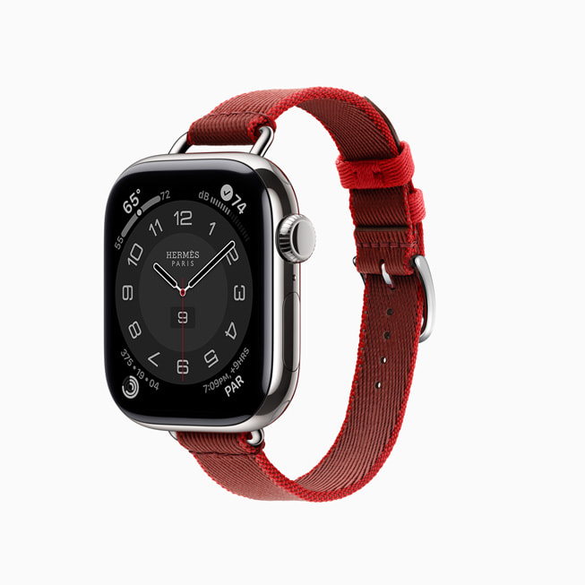 Hermès Twill Jump Attelage-remmen vises i rød.