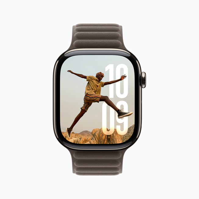 Den redesignede Bilder-urskiven vises på Apple Watch Series 10.