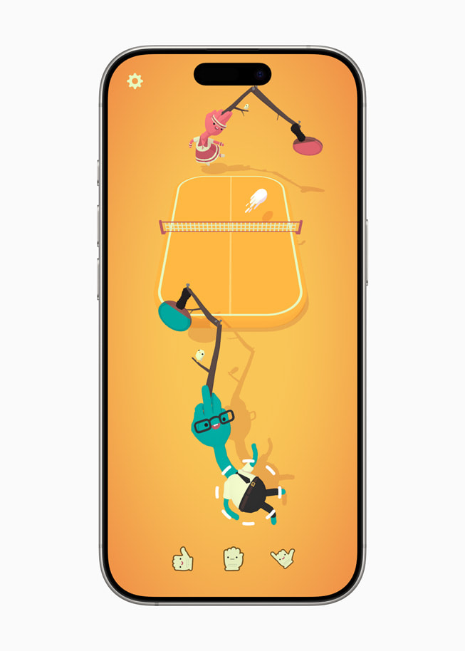iPhone 16 Proに表示されている「WHAT THE CLASH?」（Triband）の静止画像。