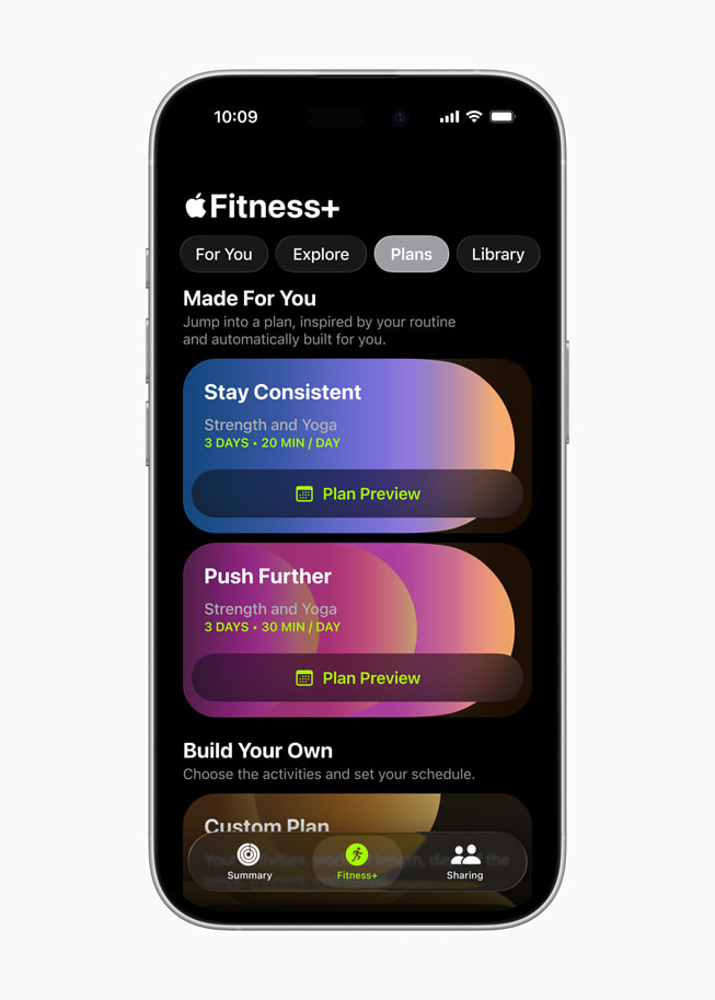 En un iPhone 16 Pro, Apple Fitness muestra la nueva funcionalidad Planes Personalizados.