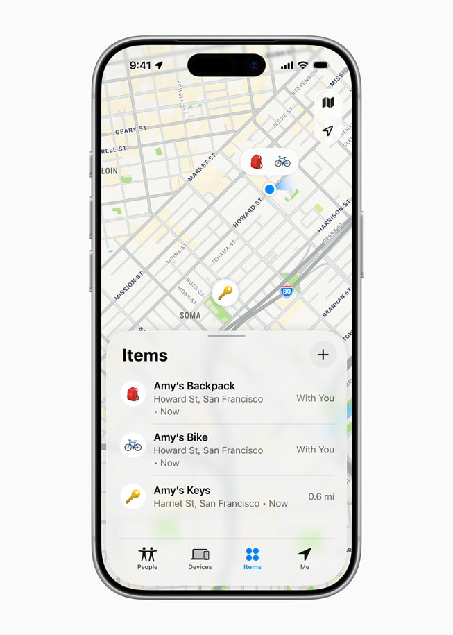 Un iPhone 17 Pro muestra un listado de los objetos de un usuario junto con un mapa.