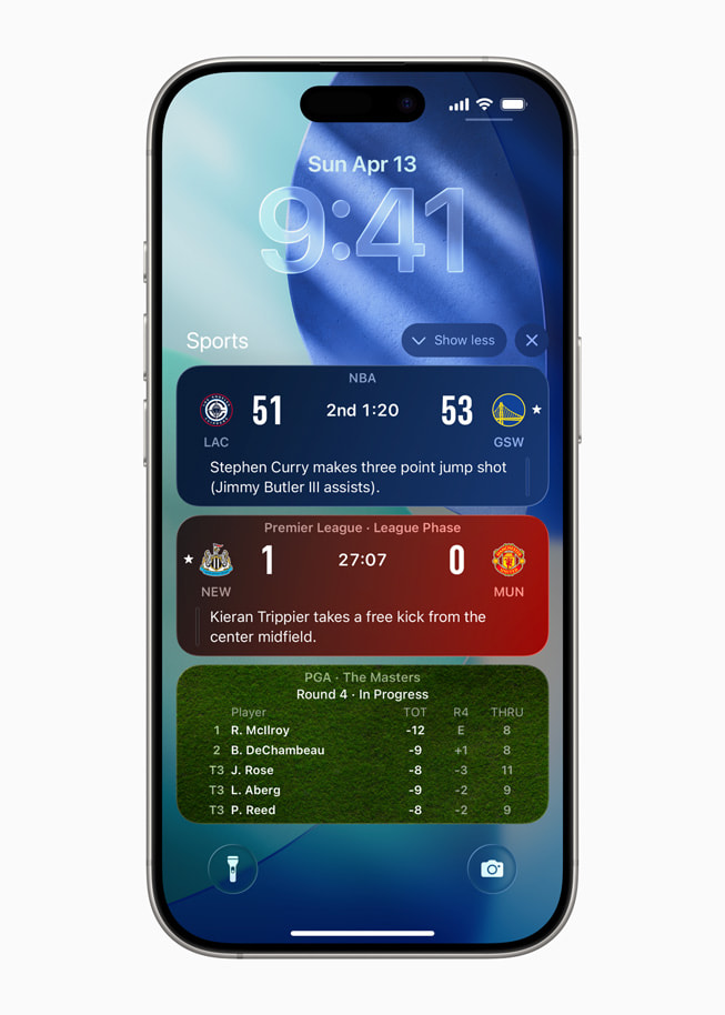 Un iPhone 17 Pro con attività in tempo reale sulla schermata di blocco.