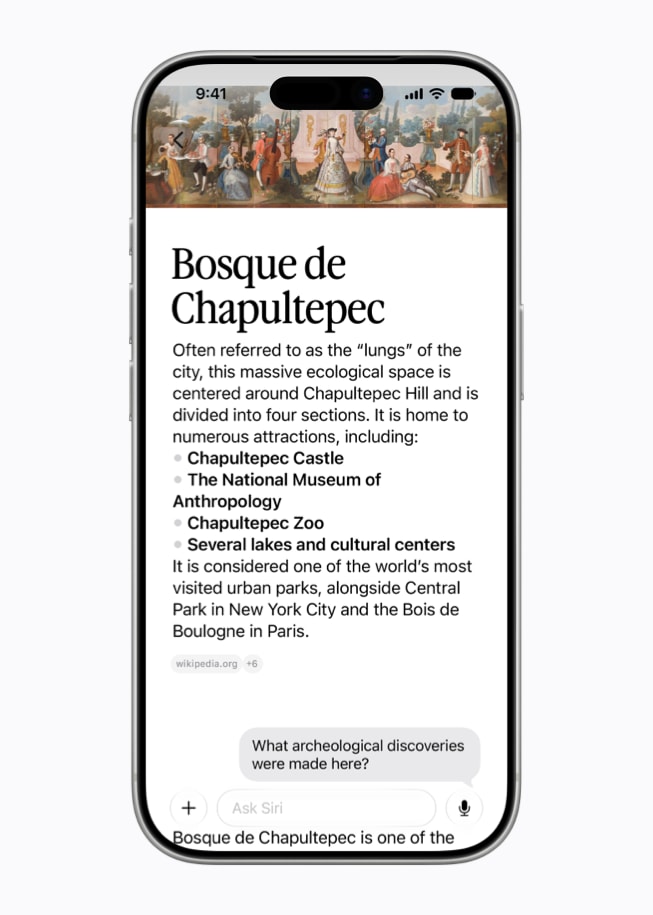Conversación entre Siri y un usuario sobre el Bosque de Chapultepec en un iPhone 17 Pro.