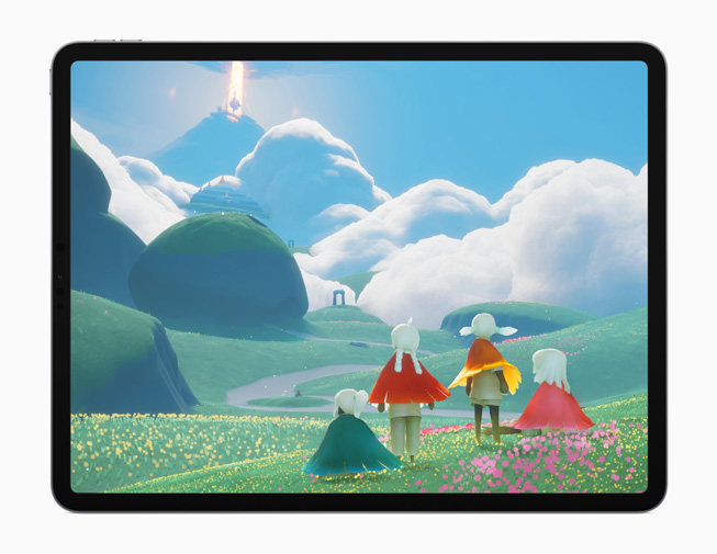 iPad Pro에서 보는 “Sky: Children of the Light” 게임.