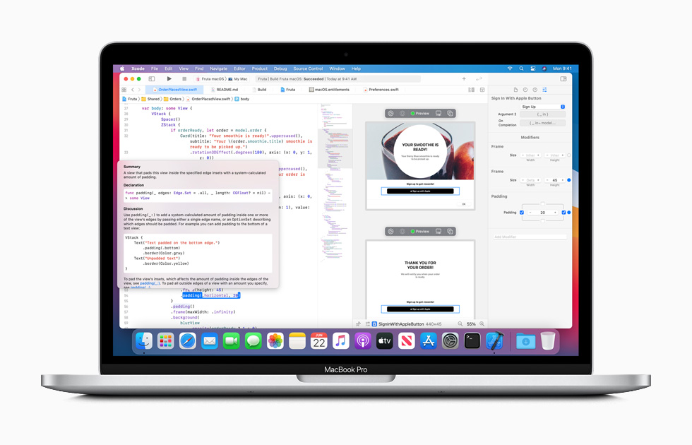 MacBook Pro’da Xcode kod yazma ortamı görüntüleniyor.