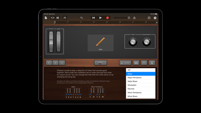 Swift Playgrounds için geliştirilen etkileşimli macera Swan’s Quest, iPad Pro ekranında görüntüleniyor.