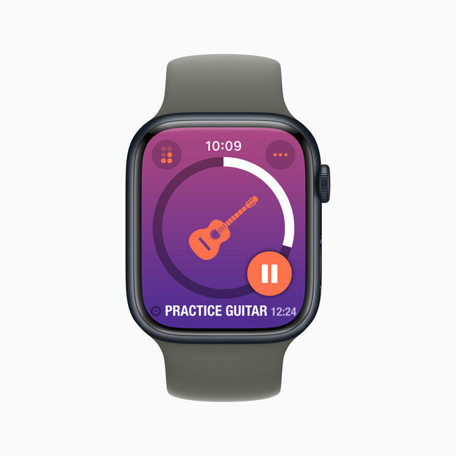 Apple Watch Series 8’deki Streaks uygulamasında bir gitar çalışması seansı gösteriliyor.