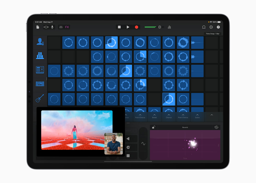 iPad Pro'da GarageBand'in Live Loops arayüzünde Katy Perry’nin “Harleys in Hawaii” parçası.