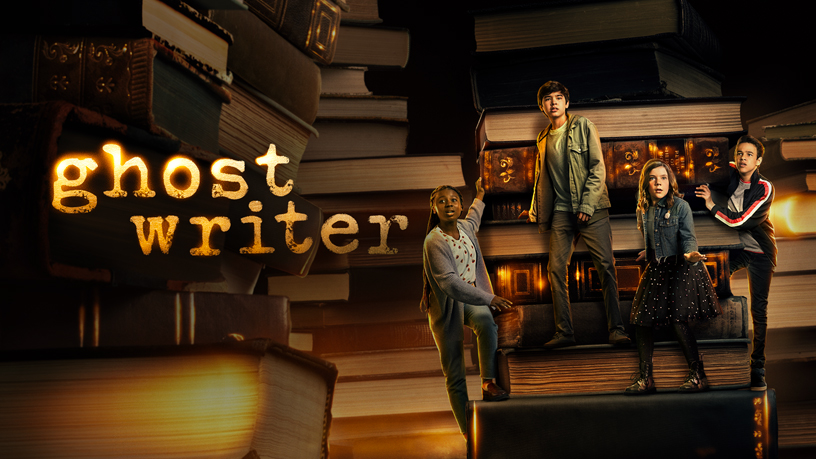 Apple TV+’taki “Ghostwriter” başlık ekranı.