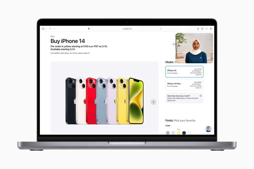 Tjenesten til køb med hjælp fra en ekspert via video vises på [apple.com] (https://971cdee2-5737-47cb-a6b5-18a16deab1ca.atarimworker.io) med teksten “Compare iPhone models” og viser iPhone 14 Pro Max, iPhone 14 Plus og iPhone 14.