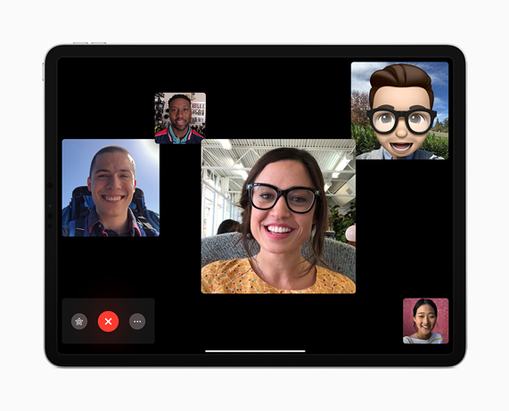 iPad Pro ekranında Grup FaceTime