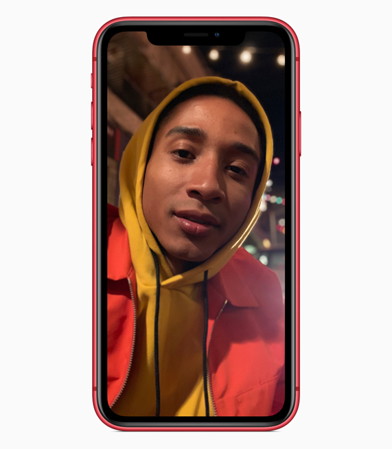 인물 사진 이미지를 보여주는 iPhone XR