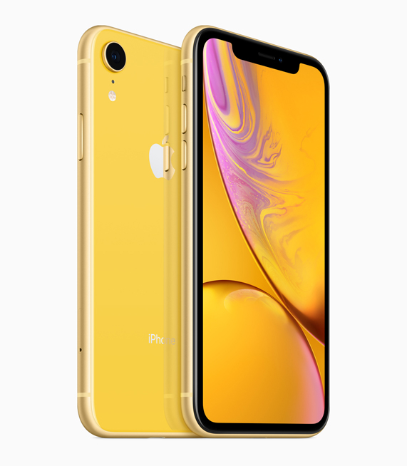 옐로 마감의 iPhone XR.