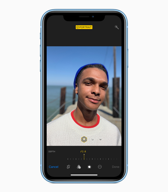 iPhone XR의 전체 화면 이미지