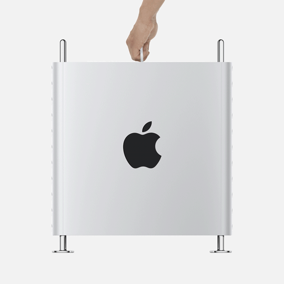 Mac Pro’nun alüminyum kasası, iç sistemi göstermek için çıkarılıyor.