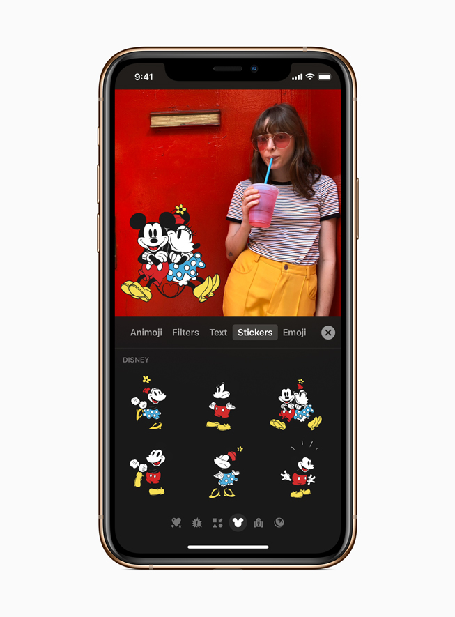 Clips’teki yeni Mickey ve Minnie Fare çıkartmaları.