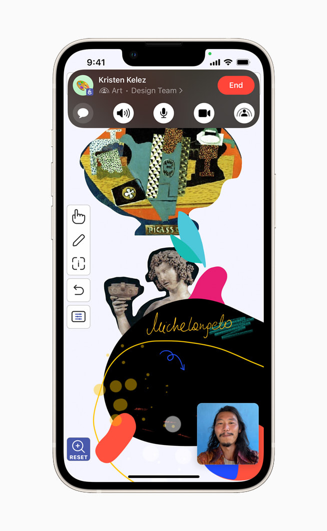 iPhone 13’te Explain Everything uygulamasında SharePlay kullanılarak Whiteboard oturumu gösteriliyor.