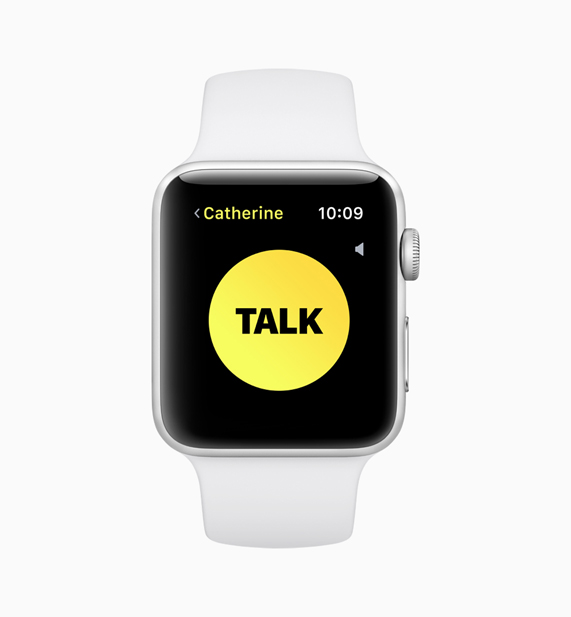 Yeni walkie-talkie özelliği ekranını gösteren Apple Watch