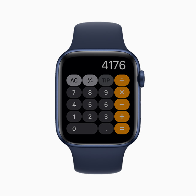 Apple Watch Series 6’da Hesap Makinesi uygulamasının Hep Açık ekranı gösteriliyor.