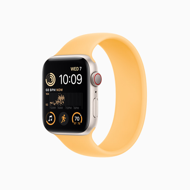 스타라이트 알루미늄 케이스 Apple Watch Series SE와 선글로우 솔로 루프.