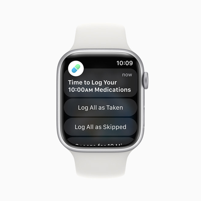 Apple Watch Series 8’de yeni İlaçlar uygulaması gösteriliyor.