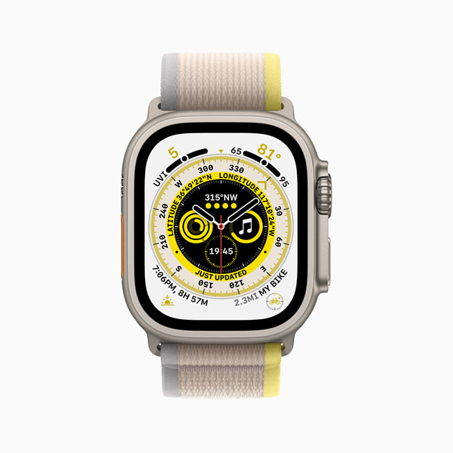 Apple Watch Ultra yeni Yol Rehberi saat kadranıyla gösteriliyor.