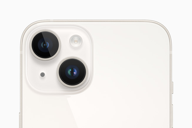 iPhone 14 ve iPhone 14 Plus’taki yeni 12 MP Ana kamera gösteriliyor.