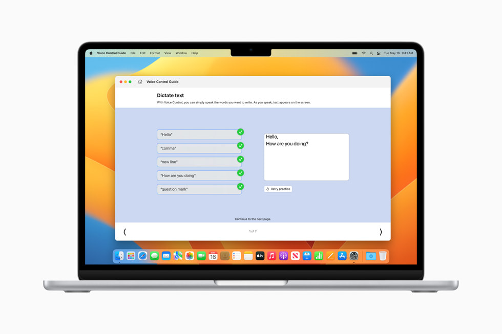 Sesle Denetim Oryantasyonu MacBook Air’de gösteriliyor.