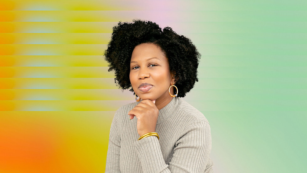 “Well-Read Black Girl” adlı podcast’in sunucusu Glory Edim’in portresi.
