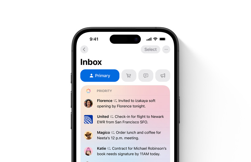 iPhone Mail uygulamasındaki gelen kutusu, önemli mesajlar en üstte ve farklı bir renkle vurgulanmış şekilde gösteriliyor.