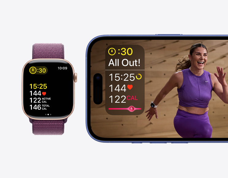Ein Apple Fitness+ Training mit Messwerten zu Dauer, Herzfrequenz und verbrannten Kalorien auf einem iPhone neben einem Apple Fitness+ Workout, das die gleichen Messwerte auf einer Apple Watch Series 10 zeigt.