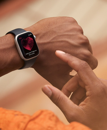 Apple Watch Series 9 45mm, side angle, display reads ECG, Start