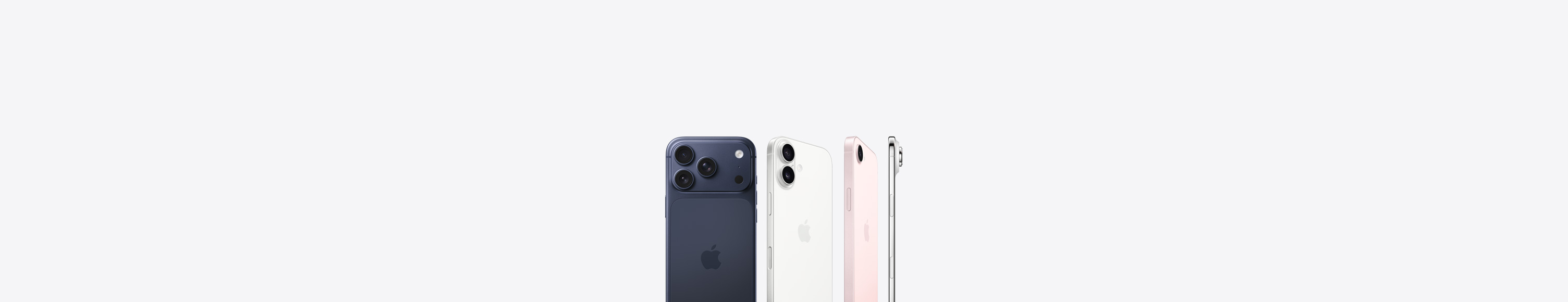 藏藍色 iPhone 17 Pro 機身背面，展示左上角的 Pro 融合相機系統與機身中央的 Apple 標誌；白色 iPhone 17 機身背面，展示左上角的雙融合相機系統與機身中央的 Apple 標誌；嫩粉色 iPhone 17e 機身背面，展示左上角的融合相機系統與機身中央的 Apple 標誌；iPhone Air 機身側面，展示鈦金屬邊框外型與左上角的融合相機系統