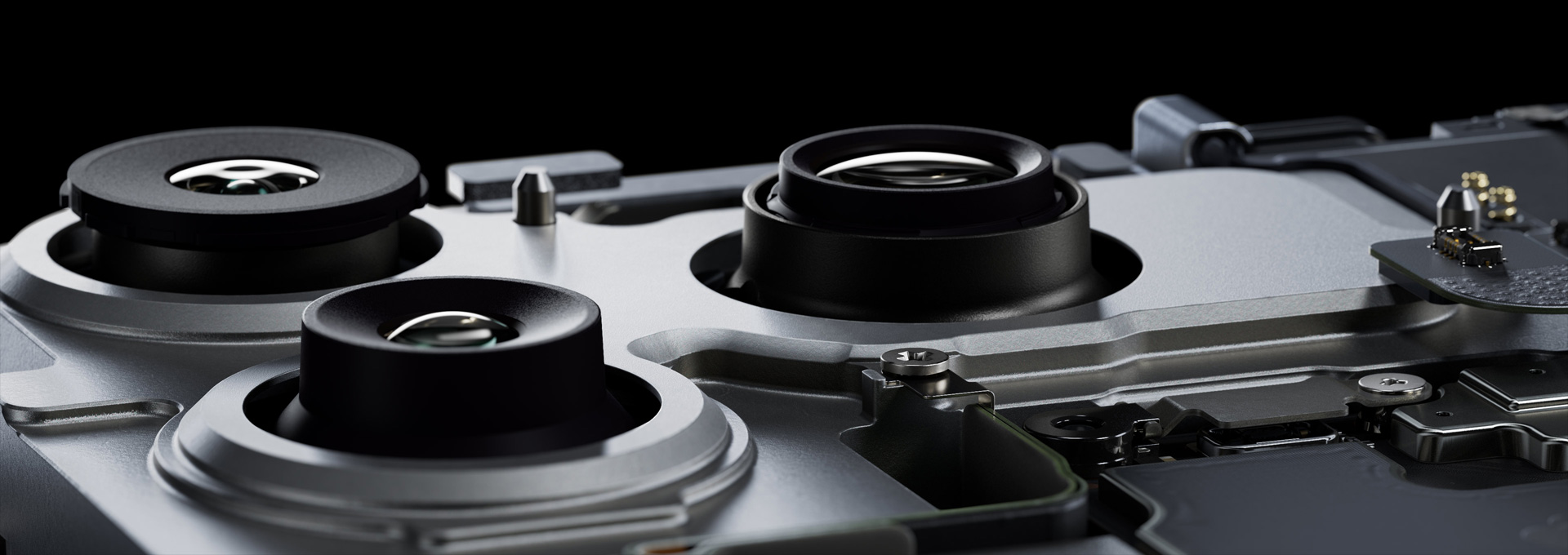 48MP Fusion 메인 카메라, 48MP Fusion 울트라 와이드 카메라, 48MP Fusion 망원 카메라로 구성된 48MP 프로 Fusion 카메라 시스템을 보여주는 iPhone 17 Pro의 내부 모습