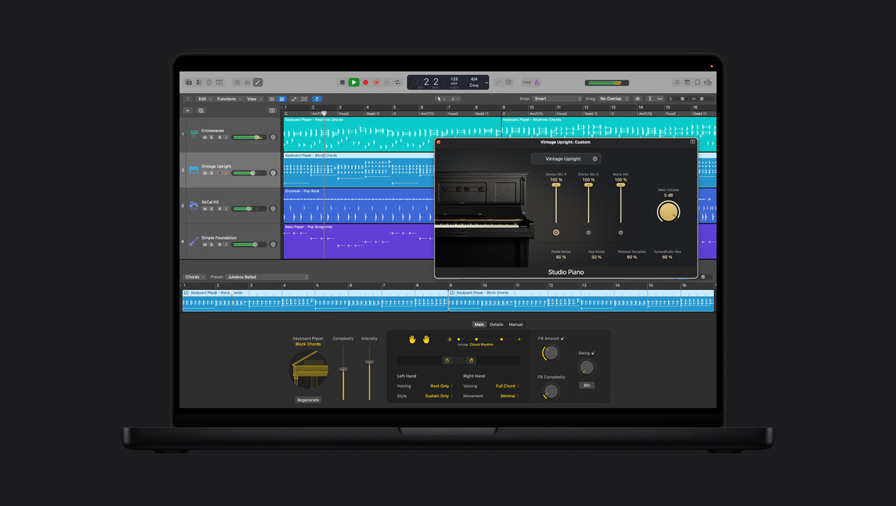 Pantalla de una MacBook Pro de 16 pulgadas que muestra Synth Player, la ventana Vintage Upright: Custom está abierta con los controles de Studio Piano, a la izquierda están las filas de Crosswaves, Vintage Upright, SoCal Kit y Simple Foundation, en la parte inferior se ubican los controles de Rhythmic Chords de Keyboard Player