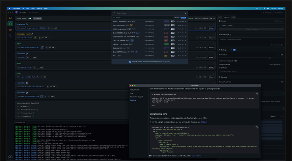 M3 Ultra Mac Studio에서 LM Studio 및 Apple MLX를 사용해 학습 모델을 검토하는 모습